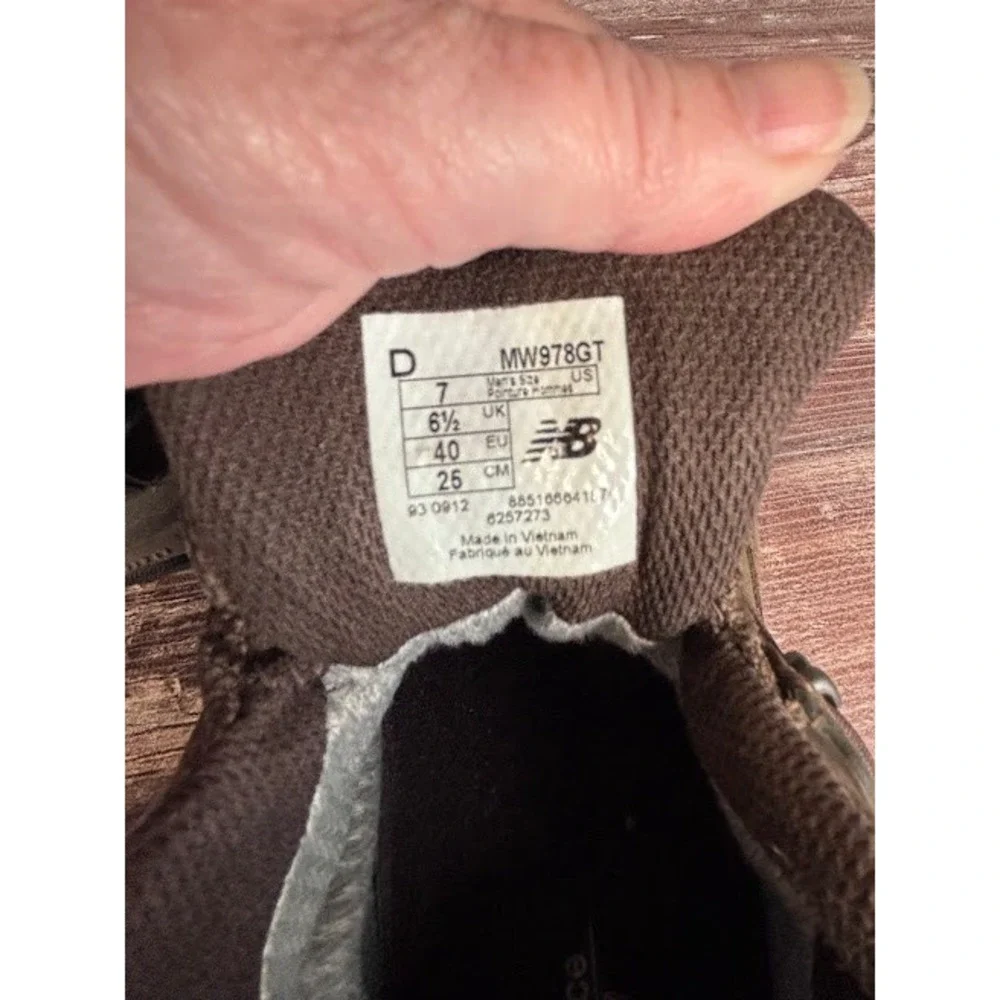 New Balance 978GT‎ Mens Brown Leather Hiking Boots Durable Comfort Size 7 D
